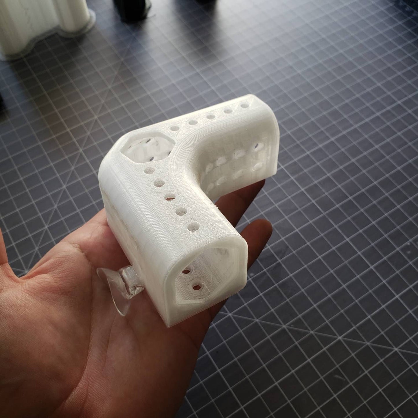 Curved Betta Home, Axolotl Home, Corner Fish Hide - Pet Safe 3D Printed ABS Plastic
